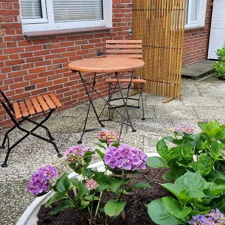Haus Polarstern Ferienwohnung Wega Borkum Exterior photo